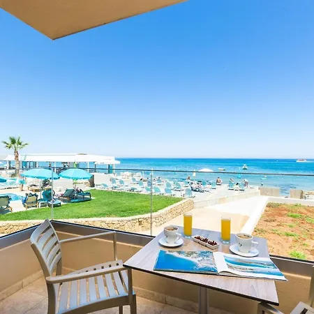 Theo Star Aparthotel Malia