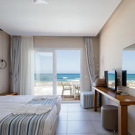 Aparthotel Theo Star 3*
