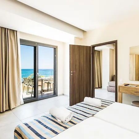 Theo Star Aparthotel Malia