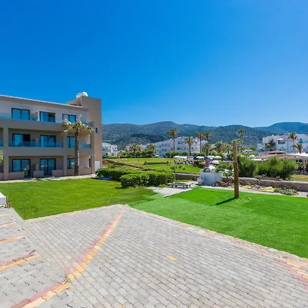 Theo Star Apartmanhotel Mália