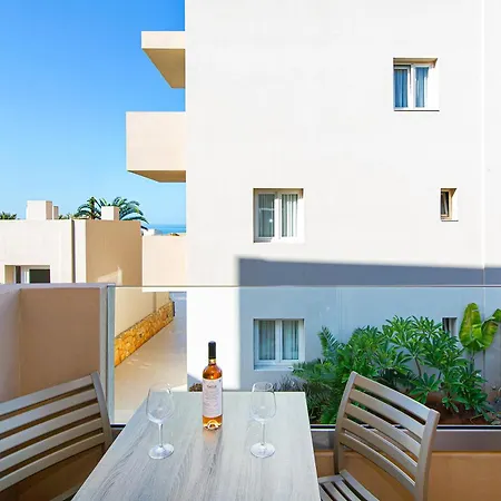 Apartmanhotel Theo Star 3*
